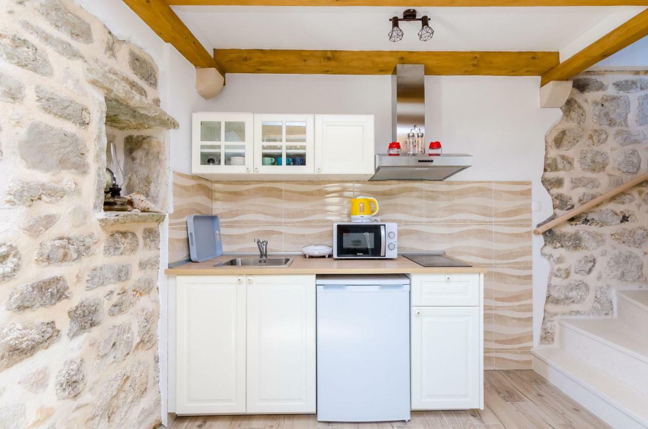 Apartments Korita Maranovici Экстерьер фото