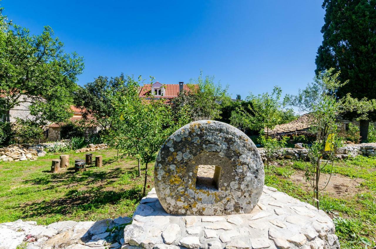 Apartments Korita Maranovici Экстерьер фото